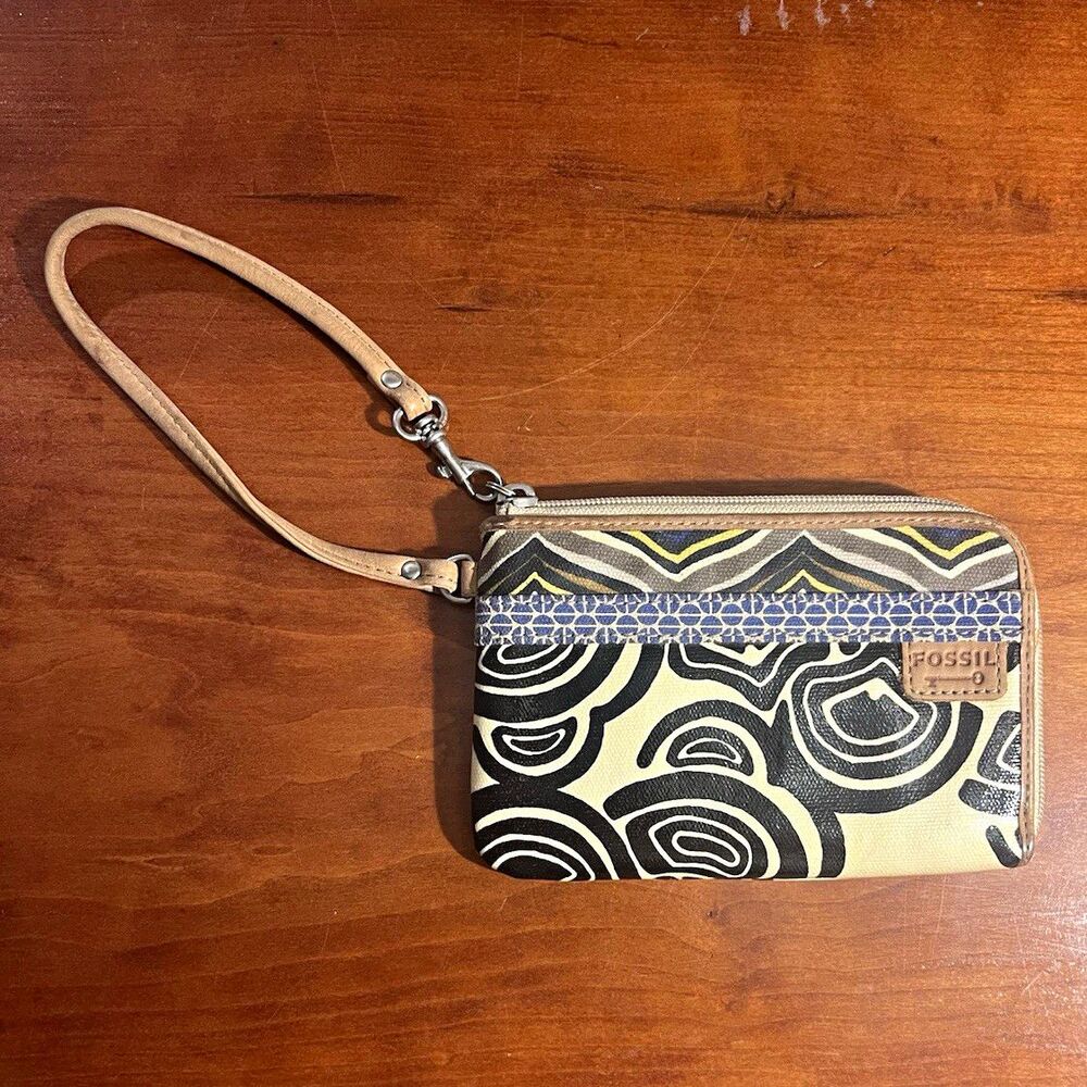 Fossil Women’s Zip-Around Wristlet Wallet Geometric Beige Black Blue Folding